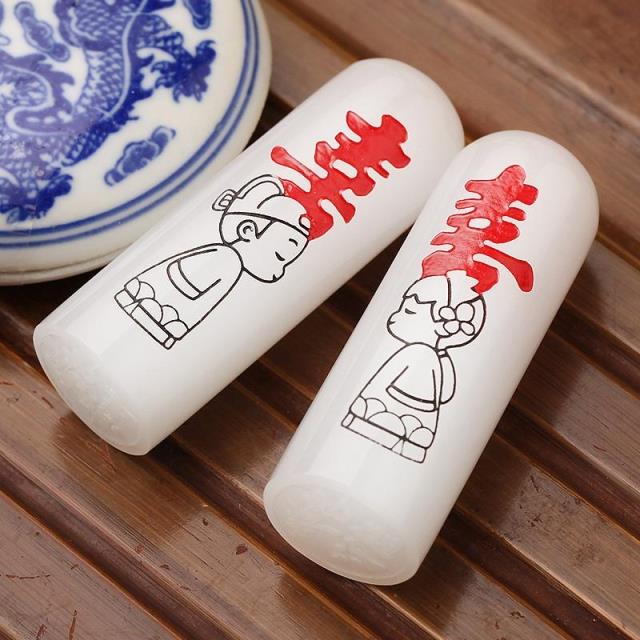 玉見(jiàn)·姻緣之?。ㄒ唬? src="/wenxue/d/file/bigpic/190404/04/4-1F215102J9-50.jpg" / data-IwL9="cWEG7c"></p>
<p style="text-align: center;" data-3tiV="meUjTf">
	&nbsp;</p>
<p style="text-align: center;" data-Fbc2="MENZnJ">
	<img alt=