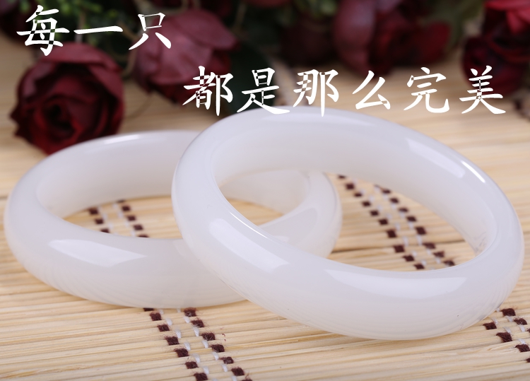 猶勝羊脂，新疆和田玉手鐲