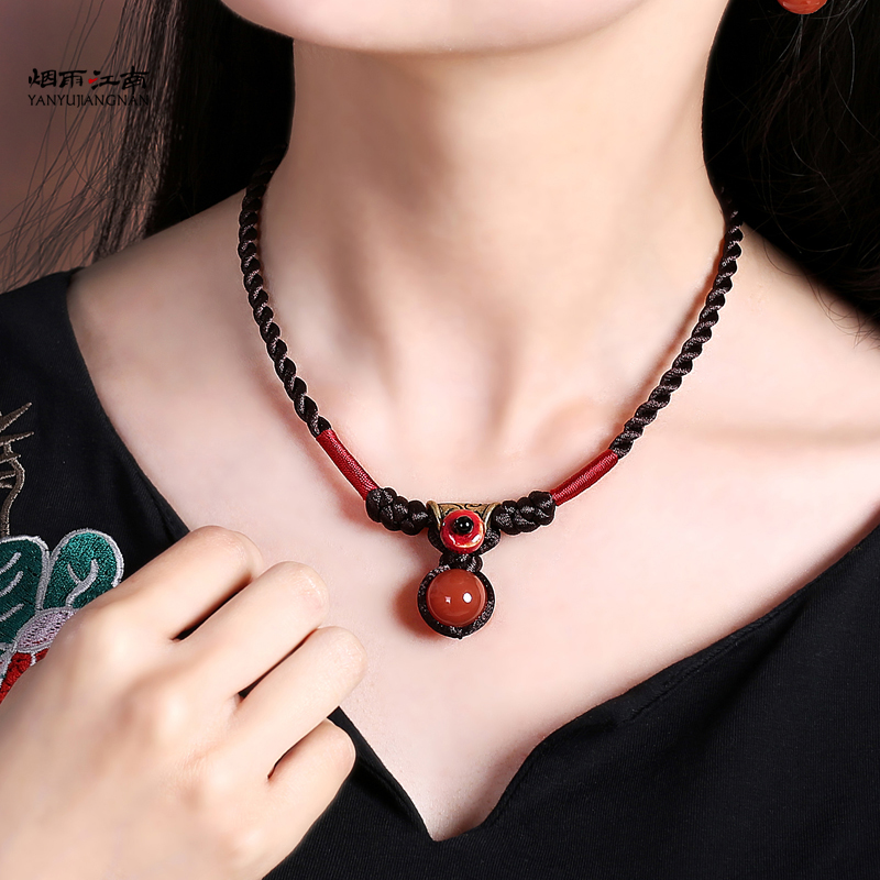 簡(jiǎn)約復(fù)古紅瑪瑙頸鏈