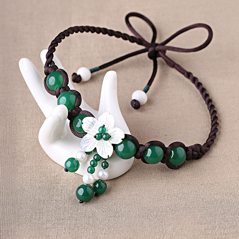 翠綠簡約瑪瑙項(xiàng)鏈