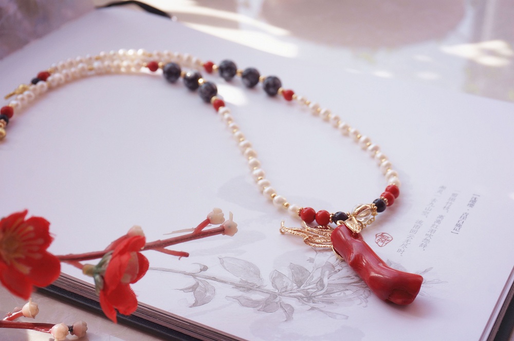 傳統(tǒng)復(fù)古珍珠項鏈