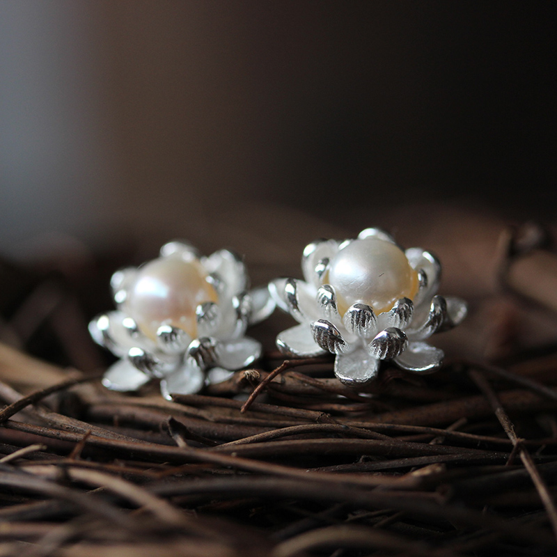 家佳樂文學珍珠耳釘