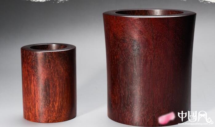 小葉紫檀筆筒，紅木筆筒