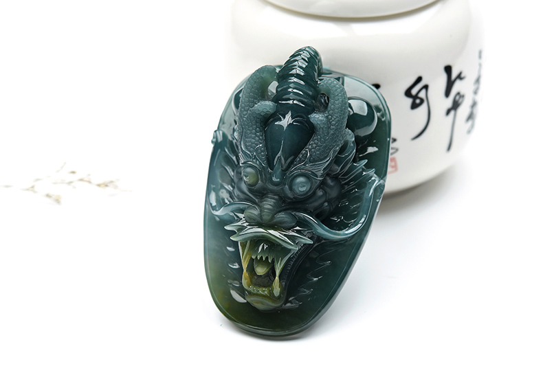 果敢翡翠，藍(lán)水翡翠龍牌玉器