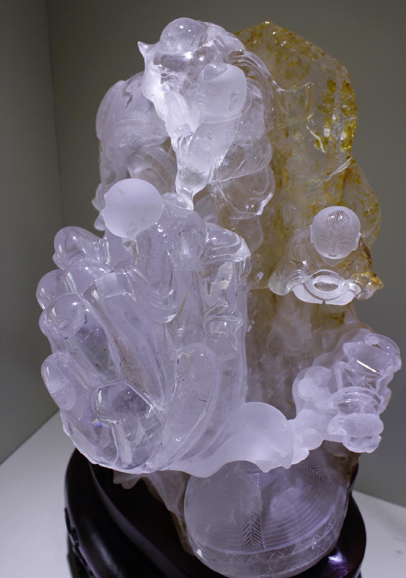 東海水晶雕刻，天然白水晶佛手福瓜象征萬(wàn)事如