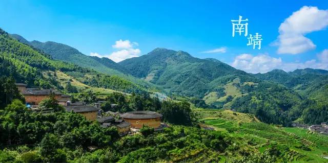 福建南靖土樓民宿——七尋。