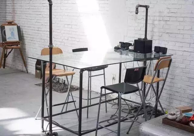 北皋一號(hào)的國(guó)際藝術(shù)區(qū)“有肉食堂”