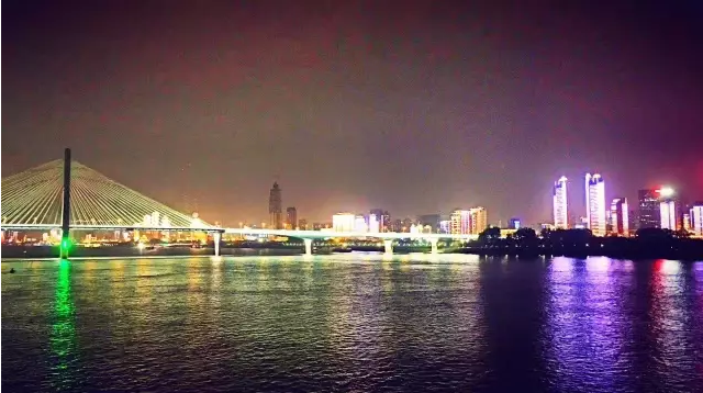 武漢復(fù)古民國風(fēng)知音號(hào)