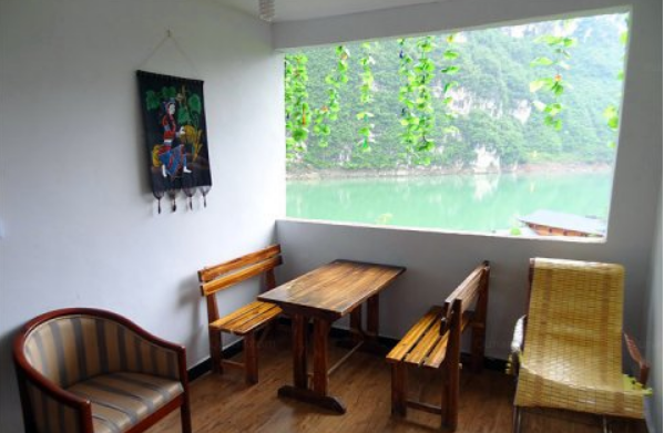 千年一 夢(mèng)，醉在龔灘古鎮(zhèn)紅樓客棧