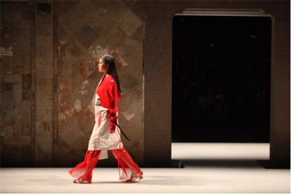 2017年中國(guó)美術(shù)學(xué)院畢業(yè)展開(kāi)幕式現(xiàn)場(chǎng)（海量套圖