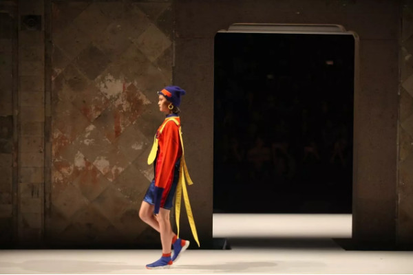 2017年中國(guó)美術(shù)學(xué)院畢業(yè)展開(kāi)幕式現(xiàn)場(chǎng)（海量套圖