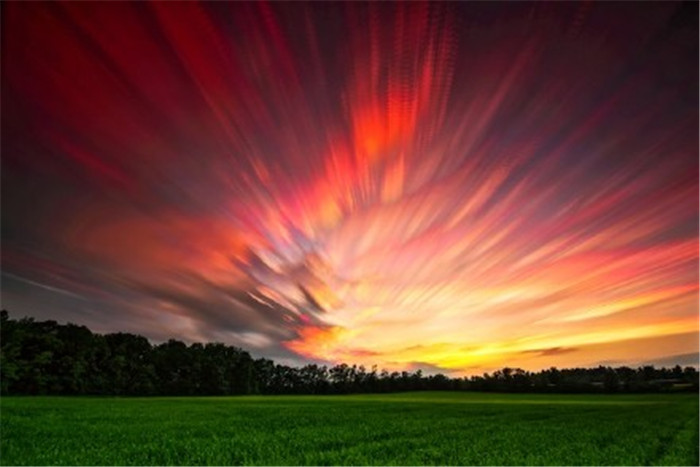 彩繪圖片，用相機(jī)彩繪天空