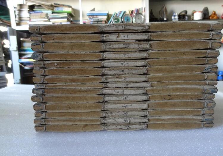 清代增補(bǔ)字匯線(xiàn)裝書(shū)籍14冊(cè)全套古書(shū)籍