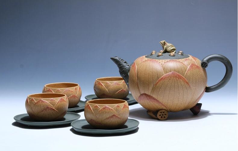 純?nèi)止で嗤苌徸幼仙皦?，紫砂壺的好? src="/wenxue/d/file/bigpic/190404/04/6-1F2251P416.jpg" / data-slQU="621BHK"><br / data-mGaw="TCDaHk">
	<img alt=