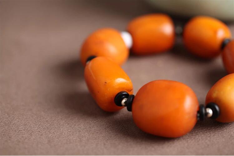 家佳樂文學天然琥珀老蜜蠟手串