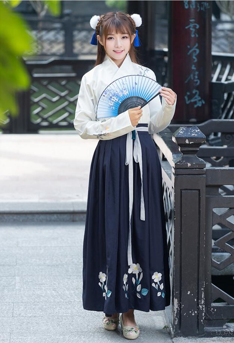 家佳樂文學(xué)女裝改良漢服女古裝