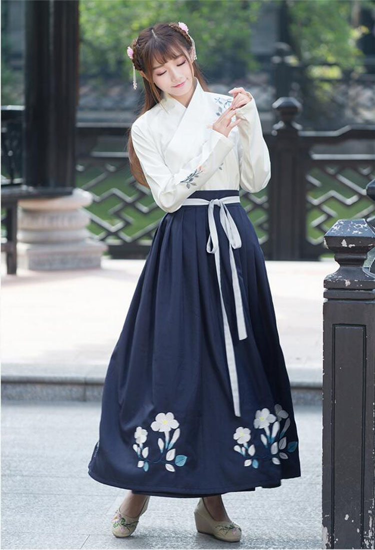 家佳樂文學(xué)女裝改良漢服女古裝