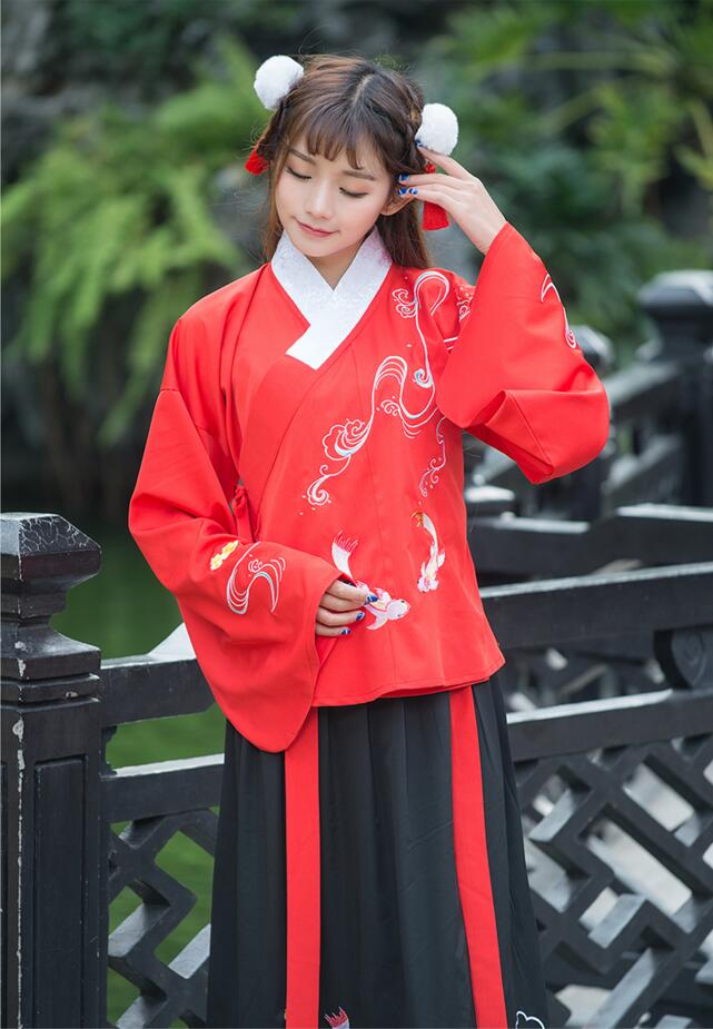 改良家佳樂文學(xué)襖裙刺繡花襦裙古裝圖片