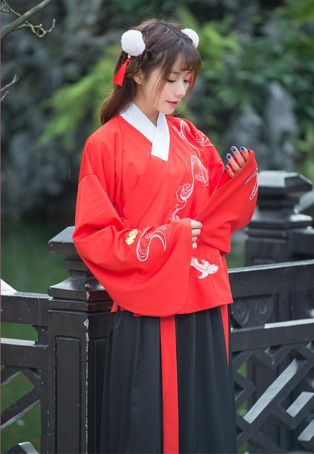 改良家佳樂文學(xué)襖裙刺繡花襦裙古裝圖片