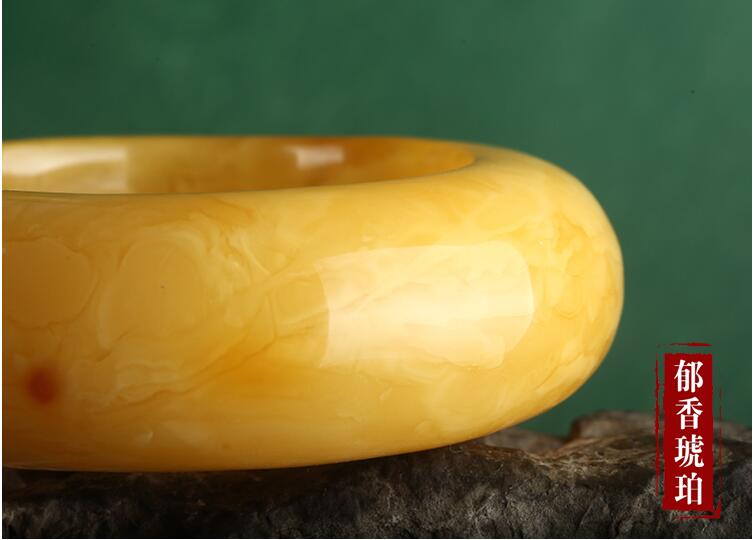 琥珀蜜蠟，百年收藏！