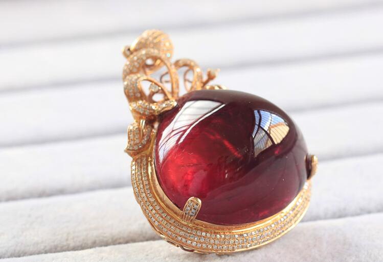 水晶，女生最好的裝飾品！