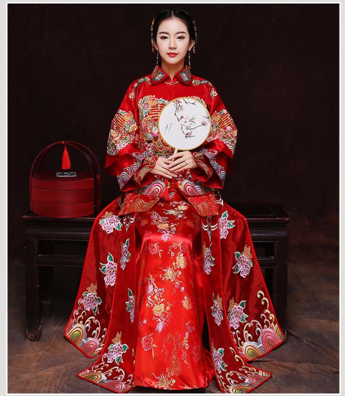 立領盤扣刺繡中式婚紗禮服