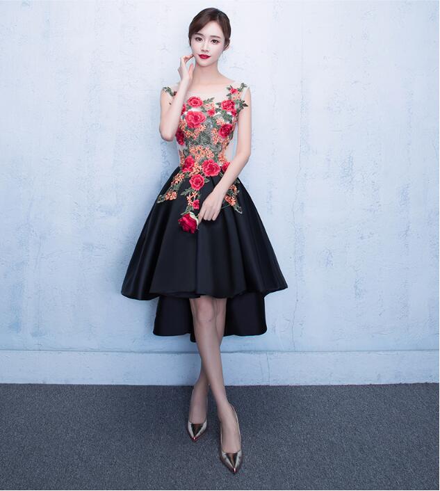 復(fù)古家佳樂文學(xué)蕾絲綁帶中式禮服