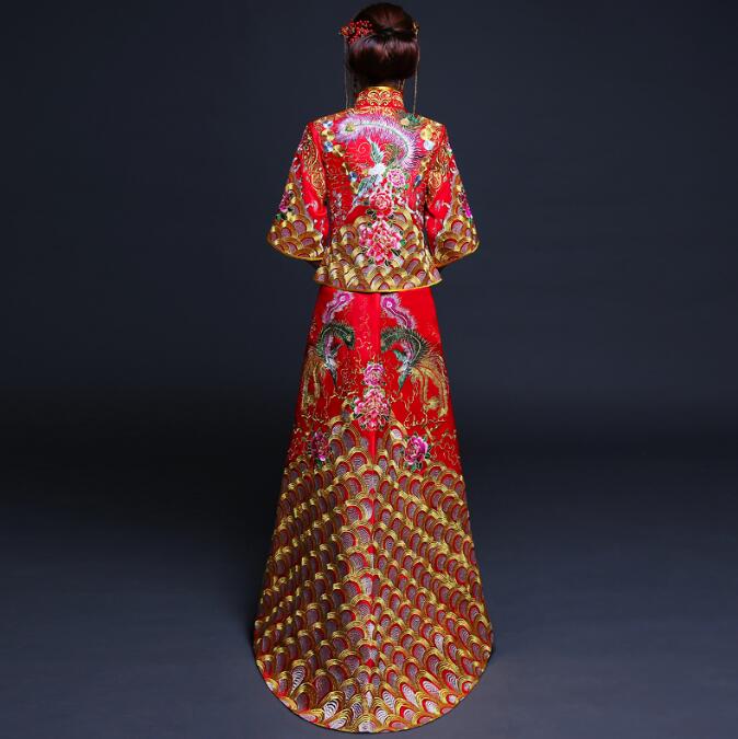 家佳樂文學(xué)刺繡秀禾服中式禮服