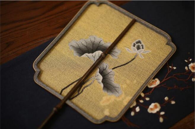 家佳樂文學紫竹緙絲團扇圖片