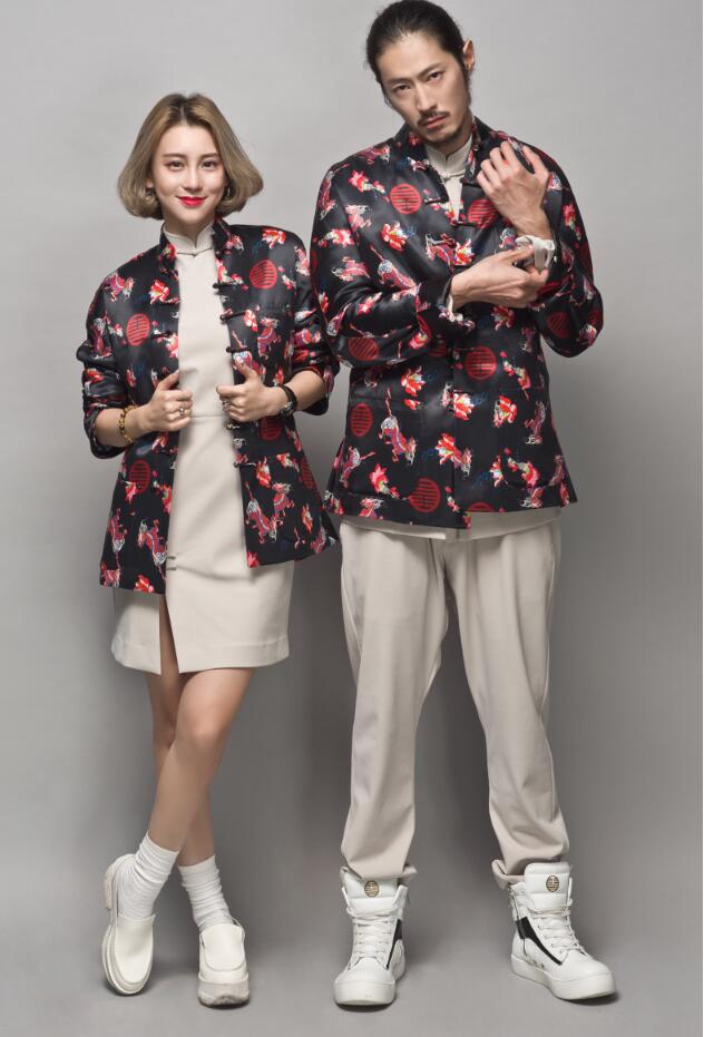 家佳樂文學麒麟印花盤扣唐裝圖片