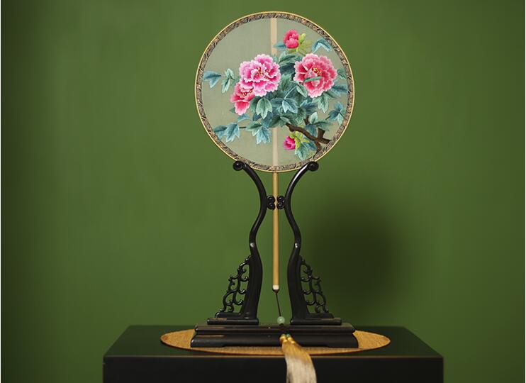 家佳樂文學(xué)刺繡真絲團(tuán)扇