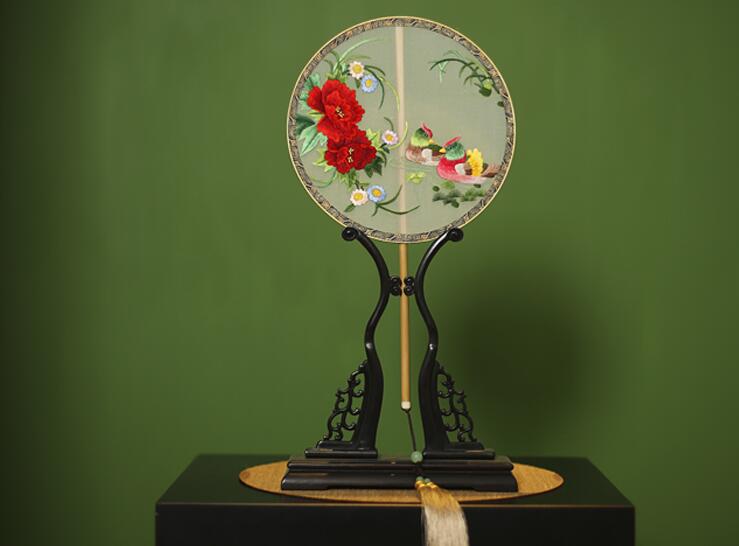 家佳樂(lè)文學(xué)刺繡真絲宮扇