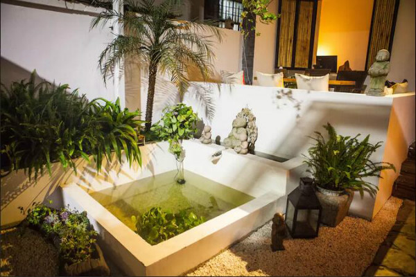 大理古城民宿，逸舍雅居大理民宿