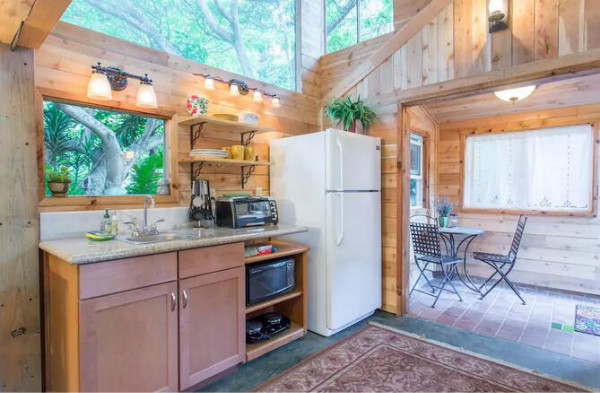 美國夏威夷民宿，可愛的花園姜餅屋