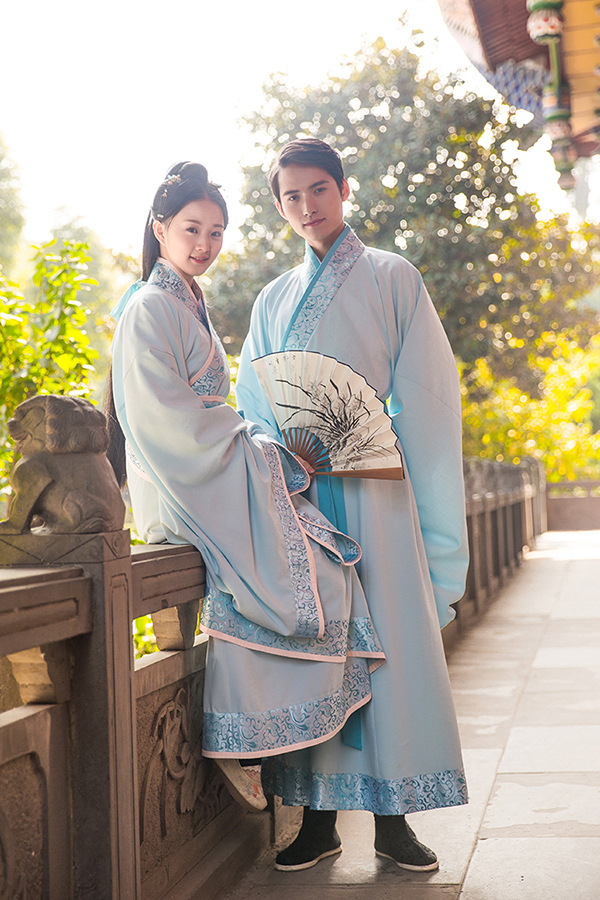 漢服 雙繞長(zhǎng)曲裾直裾漢服