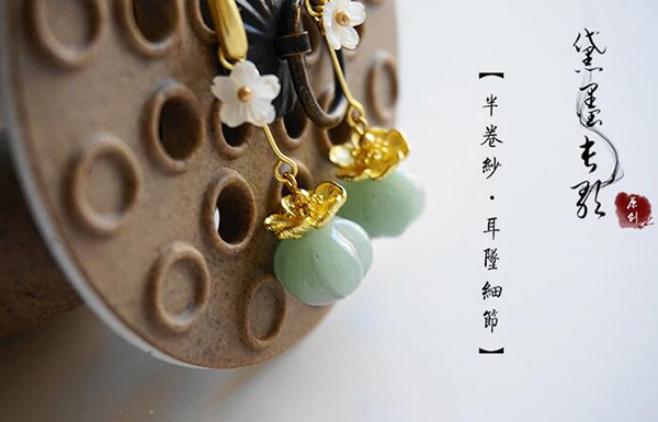 天然東陵玉耳墜 家佳樂(lè)文學(xué)耳飾