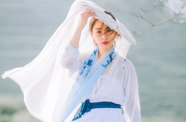古裝女子人像攝影，白衣女子攝影照片