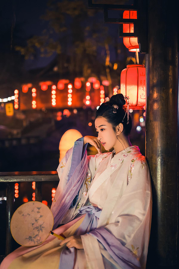 古裝攝影照片，女子古裝照