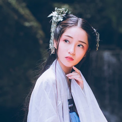 清秀女生頭像，唯美古風(fēng)真人頭像