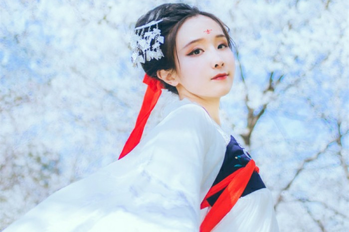 花容月貌古風(fēng)女子頭像，秀雅家佳樂文學(xué)qq頭像