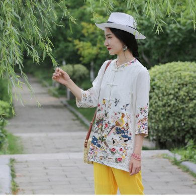 家佳樂(lè)文學(xué)亞麻刺繡復(fù)古唐裝圖片