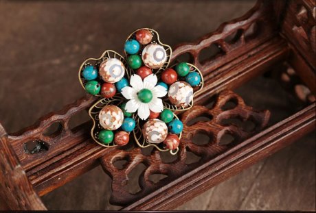 五瓣花朵古典小清新胸針，復(fù)古風(fēng)胸花飾品