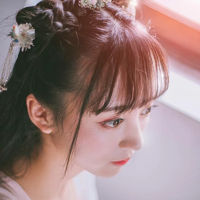 清新文藝女生頭像，唯美古風真人頭像