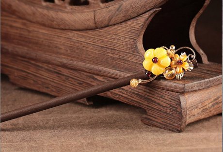 自然清新木簪子，淡黃花朵發(fā)簪頭飾