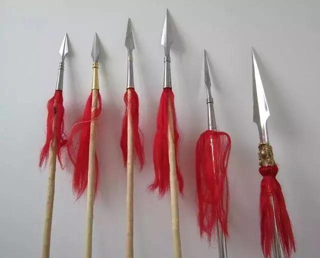 為何古人要在槍上裝個(gè)紅纓？了解紅纓槍兵器