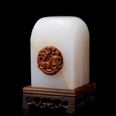 文人雅趣，玉雕印章