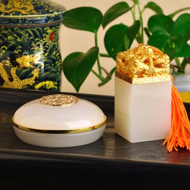 金絲入扣，細(xì)膩晶瑩的文房印璽（四）