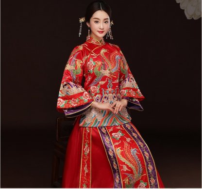 精美鳳凰斜襟新娘禮服，奢華刺繡中式禮服