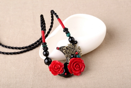 家佳樂文學(xué)紅色玫瑰吊墜復(fù)古項鏈新娘首飾