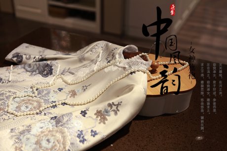 家佳樂文學(xué)復(fù)古斜襟寬松刺繡日常旗袍上衣